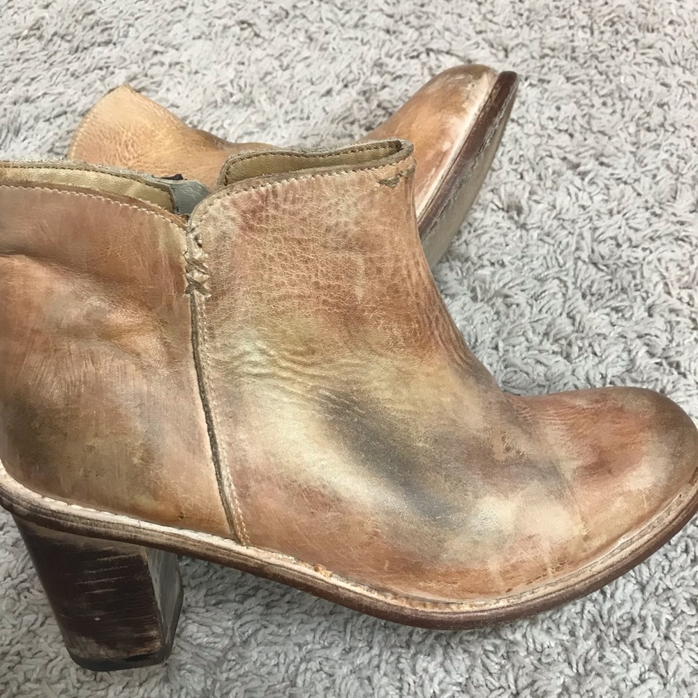 Bed Stu Distressed Boots